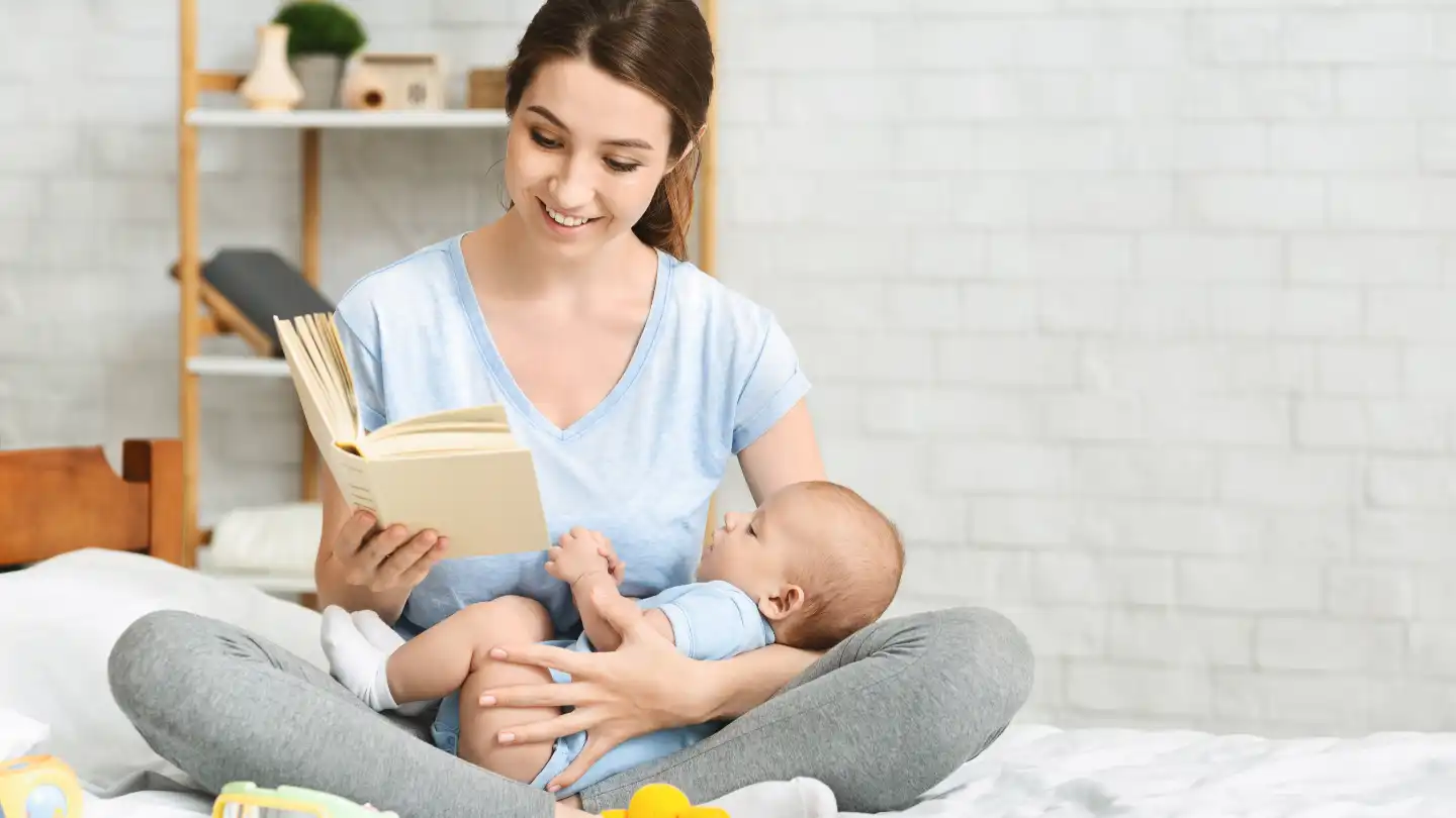Leggere ad alta voce ai neonati fa bene al loro cervello e rafforza i legami affettivi